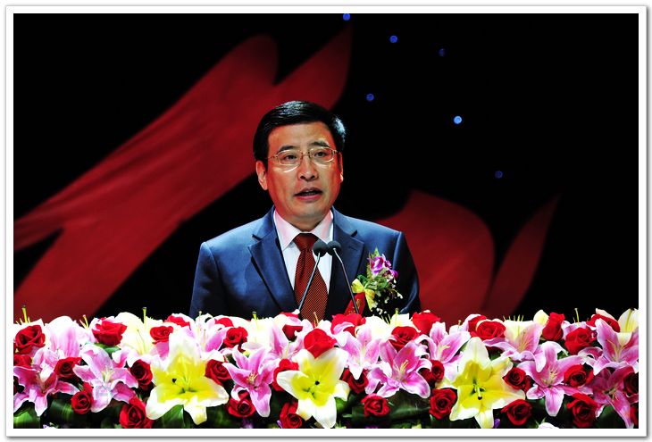 苗圩部长在我校建校60周年庆祝大会上讲话